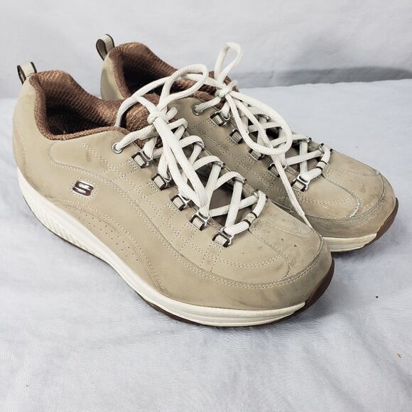 Sketchers Size 10 Shape Ups Tan Beige Walking Toning Shoes Fitness F1 Suede - Picture 1 of 8